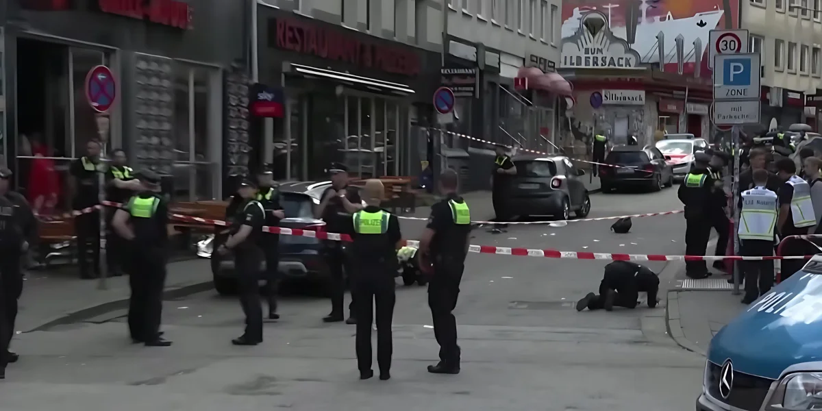 Hamburg police shoot axe attack suspect / Video Screenshot
