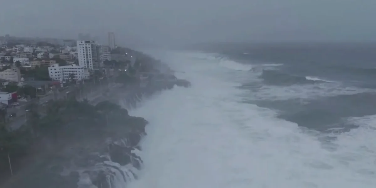 Hurricane Beryl - Video Screenshot