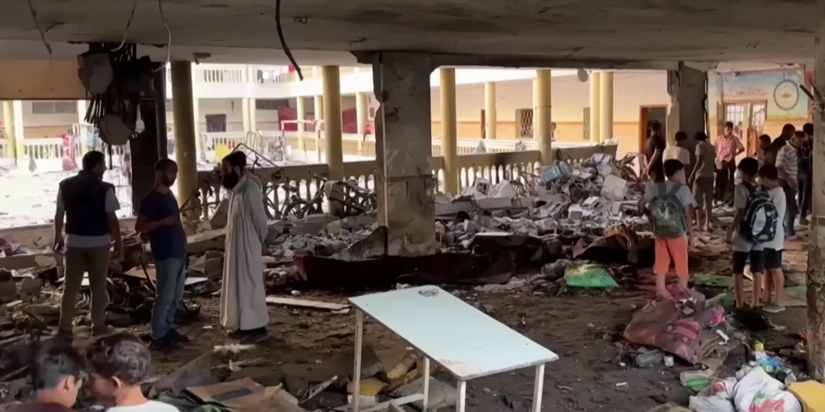 Aftermath of Israeli strike on Gaza City school / Video Screenshot