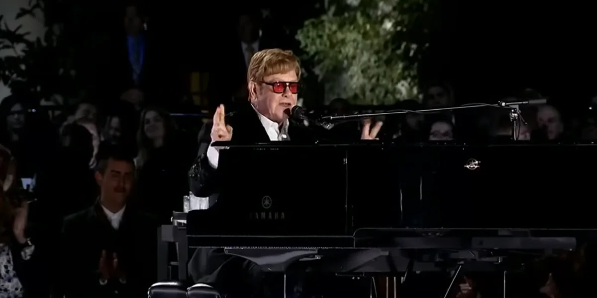 Elton John / Video Screenshot