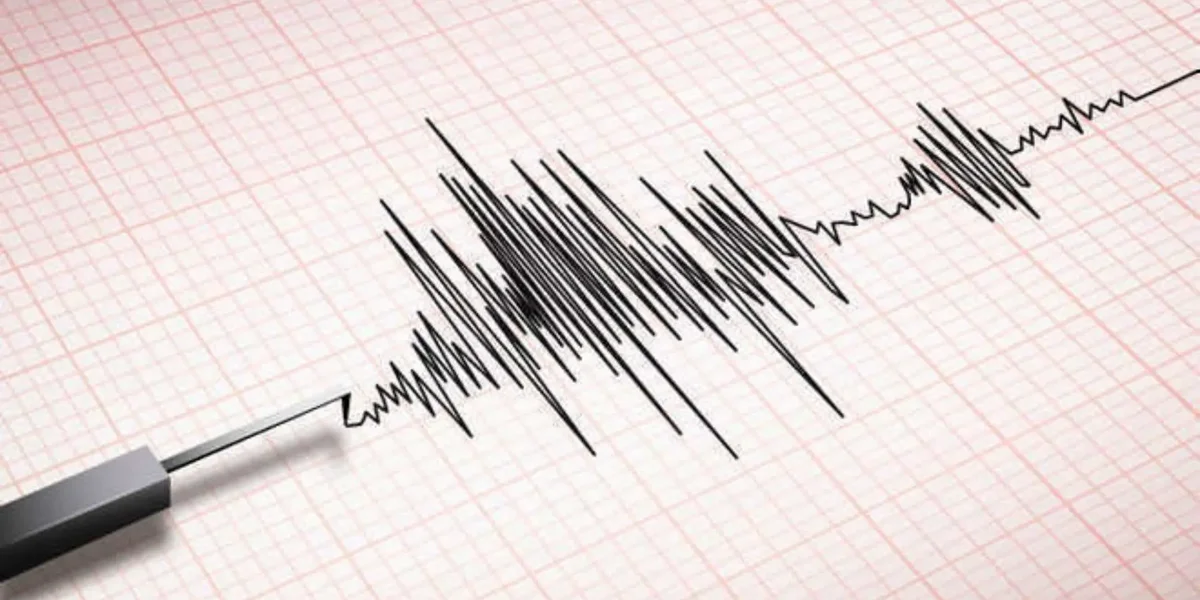 Earthquake strikes Tibet / Video Screenshot