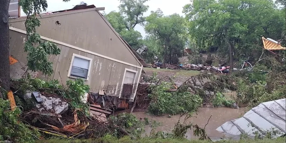 After flash flooding in Hunt, Texas / Video Screenshot